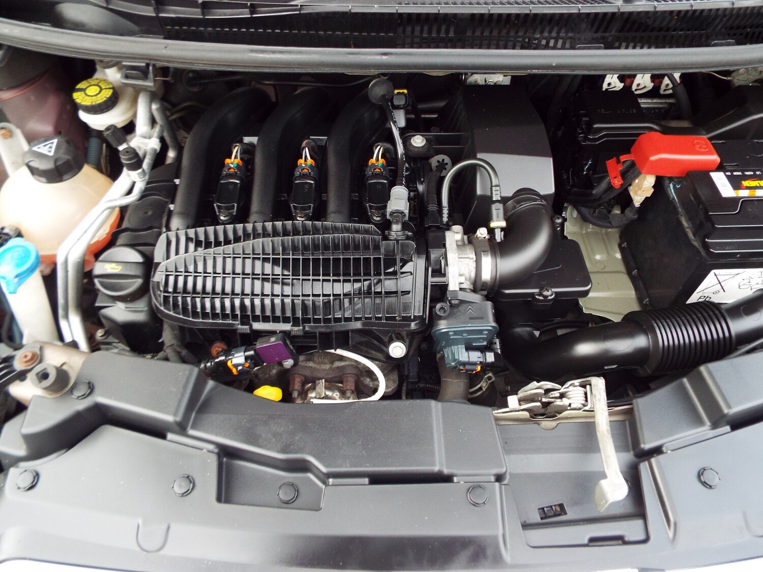 Used Peugeot 108 2016 for sale - 76157859: Photo 33