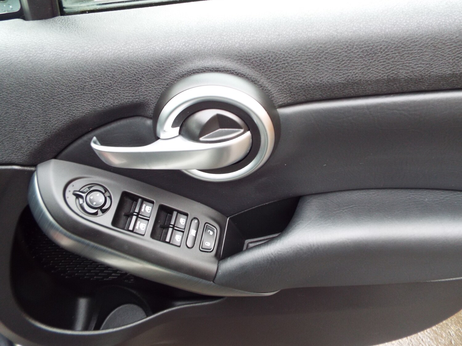 Used Fiat 500X 2016 for sale - 77289306: Photo 22