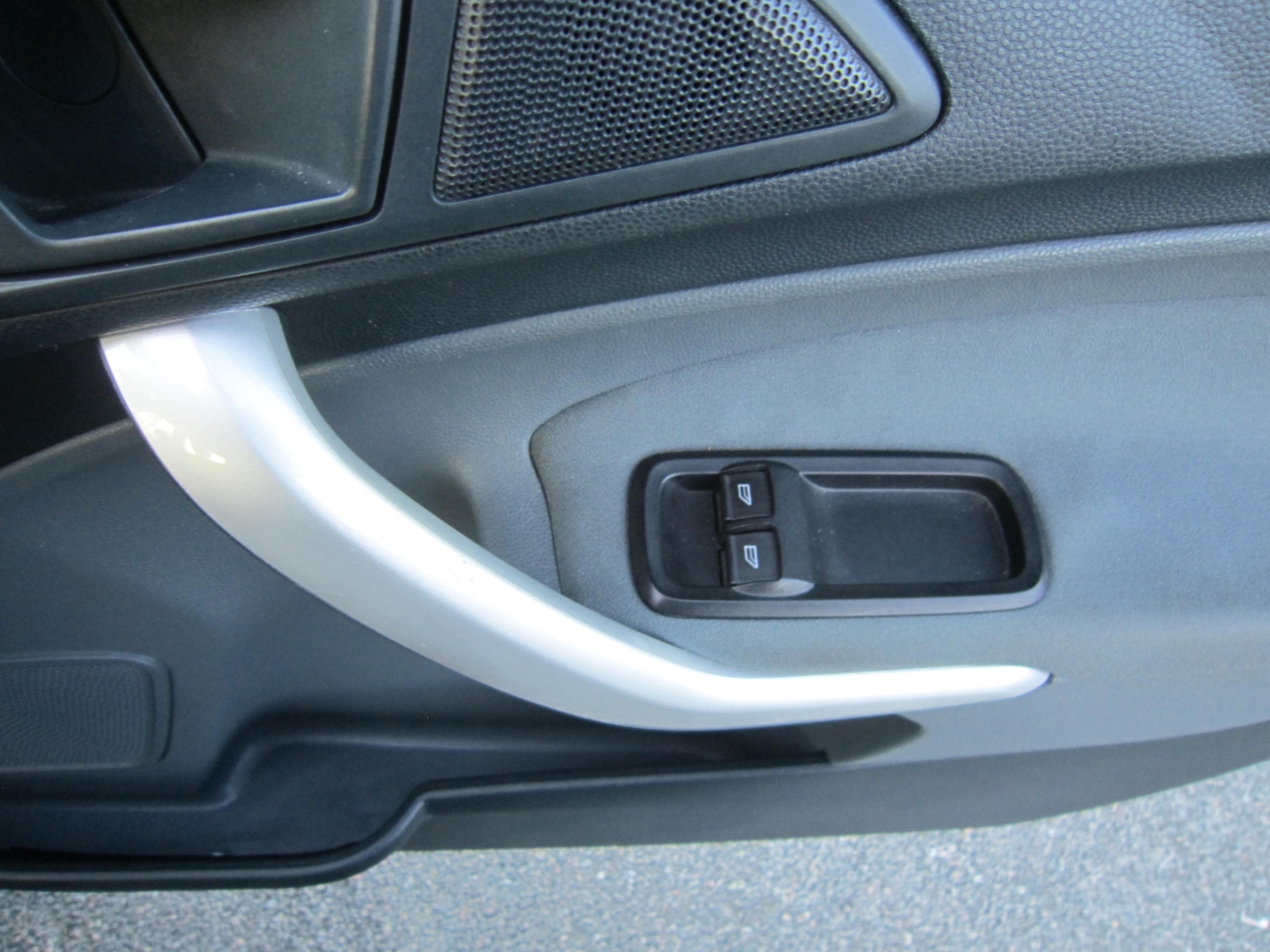 Used Ford Fiesta 2011 for sale - 77920847: Photo 16