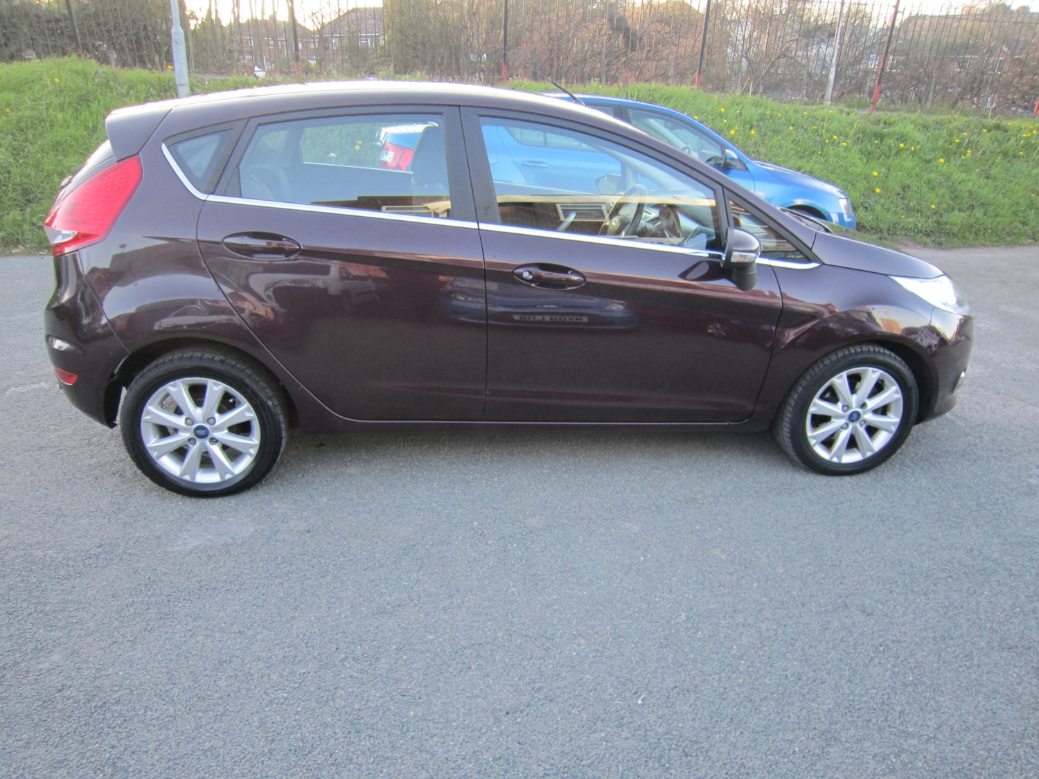 Used Ford Fiesta 2011 for sale - 77920847: Photo 9
