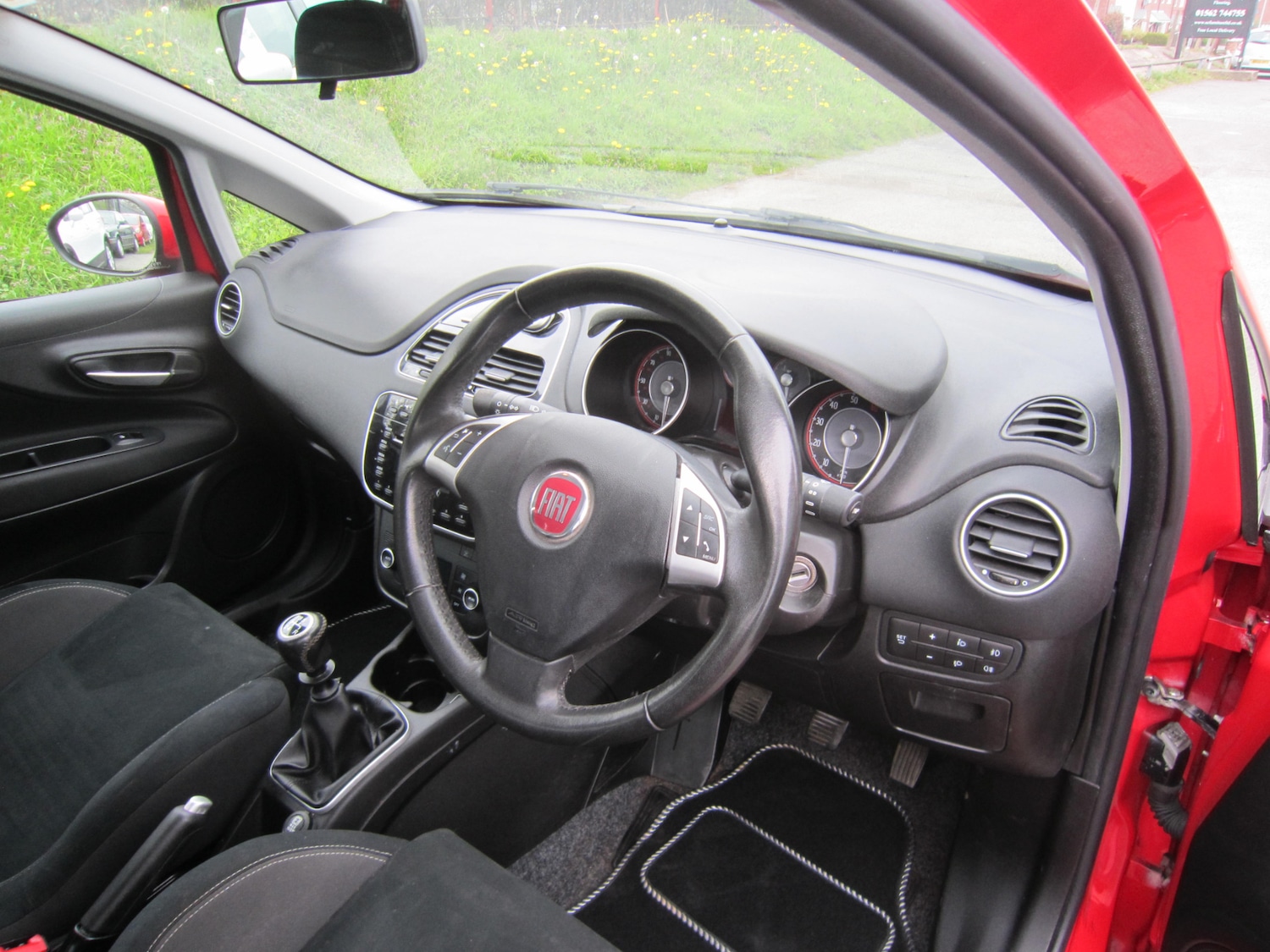 Used Fiat Punto 2016 for sale - 77981177: Photo 10