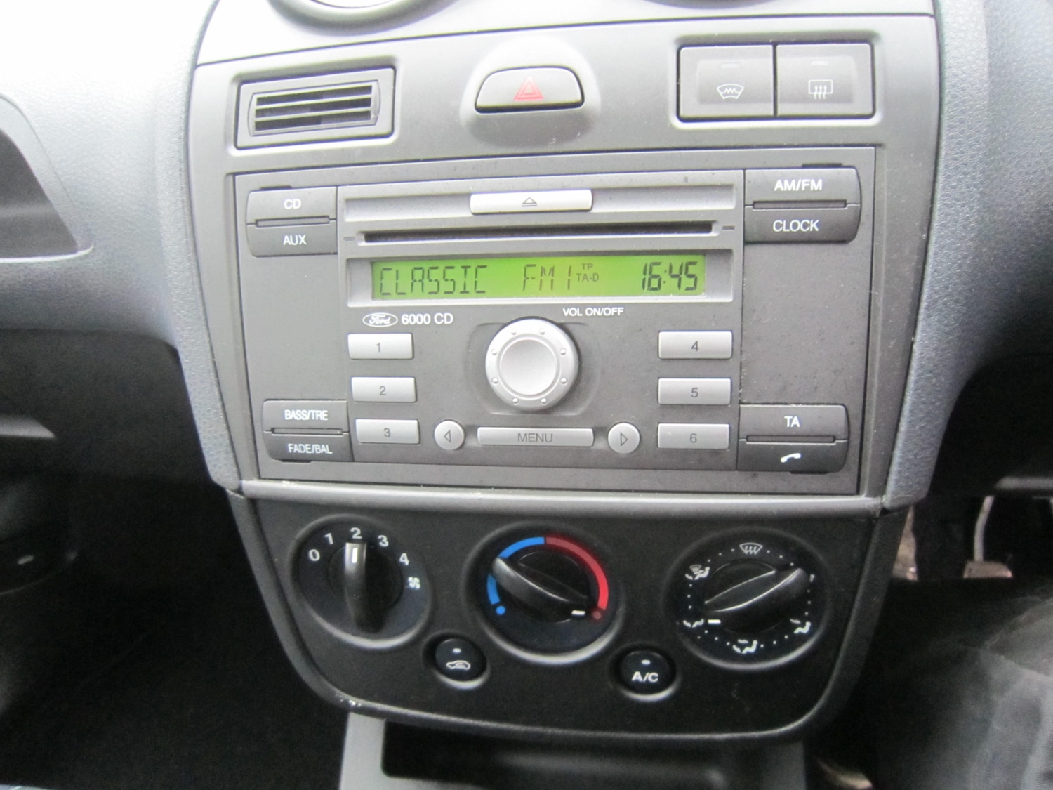 Used Ford Fiesta 2007 for sale - 77137051: Photo 12