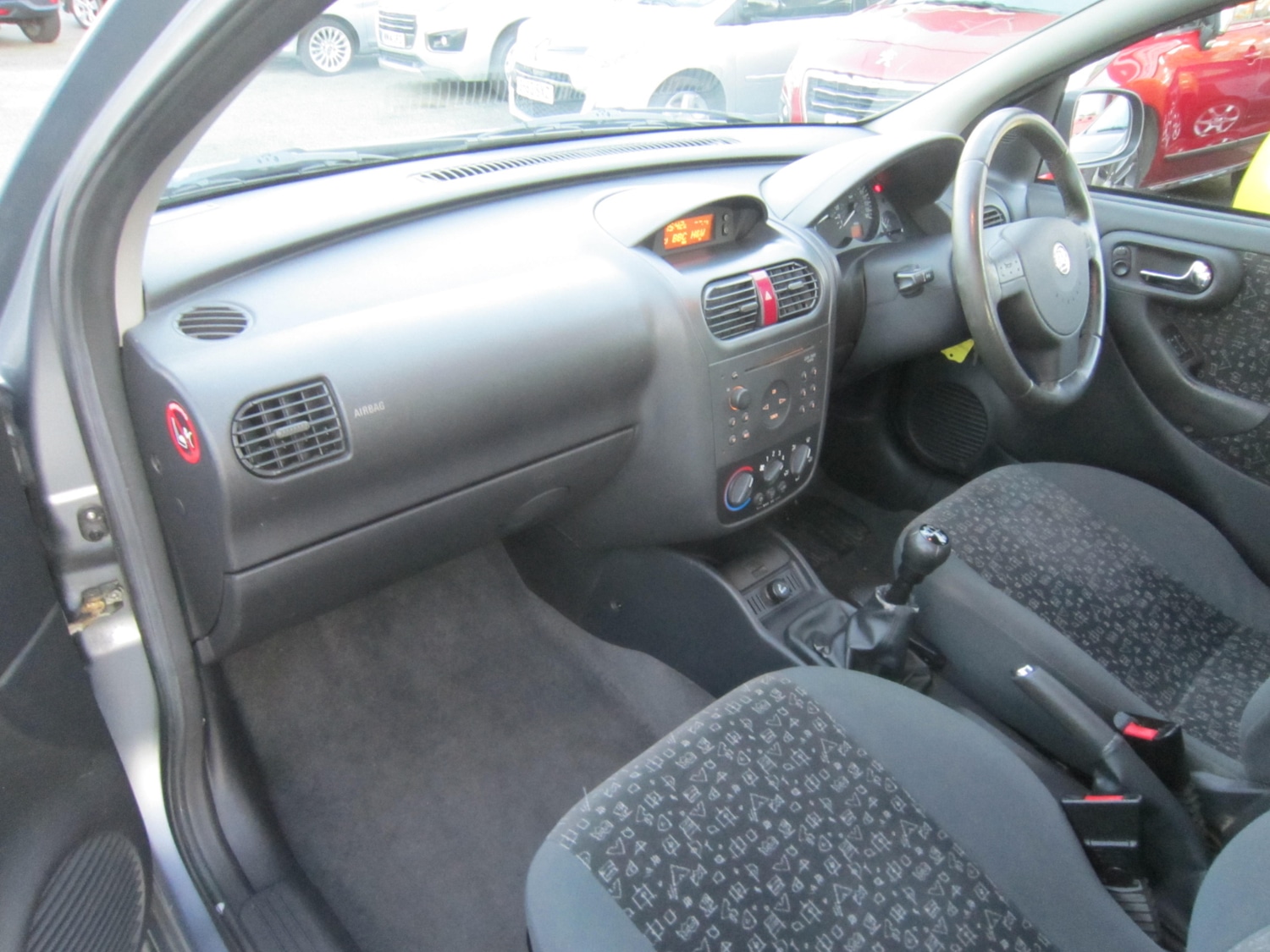Used Vauxhall Corsa 2002 for sale - 77005527: Photo 18