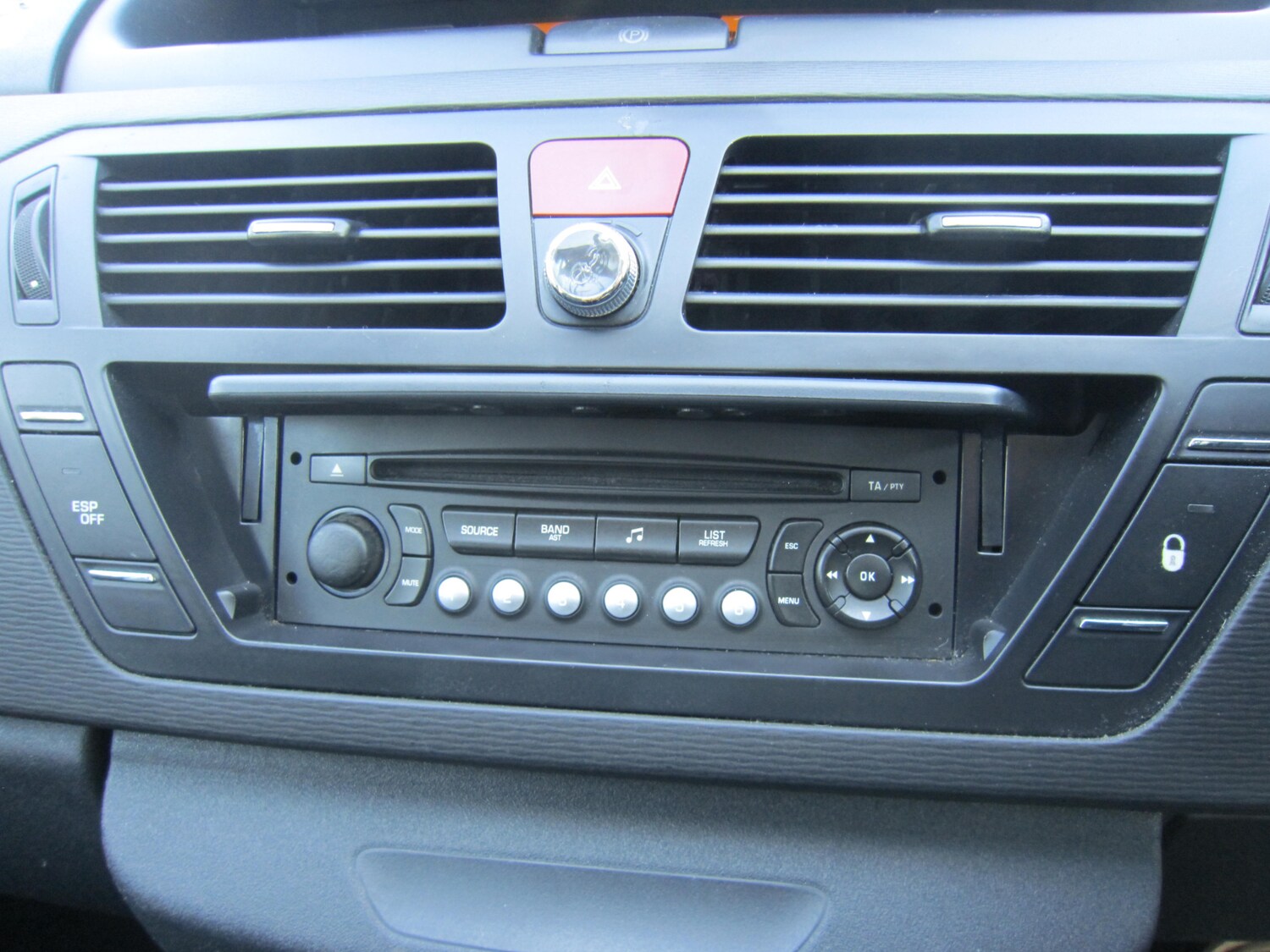 Used Citroen C4 Picasso 2010 for sale - 77961764: Photo 11