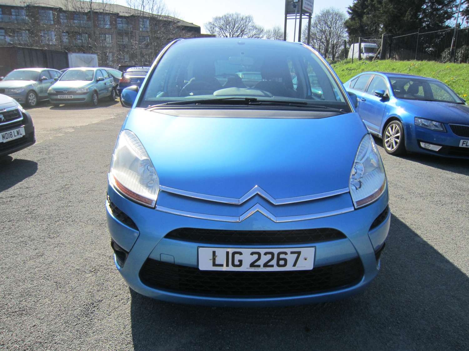 Used Citroen C4 Picasso 2010 for sale - 77961764: Photo 2