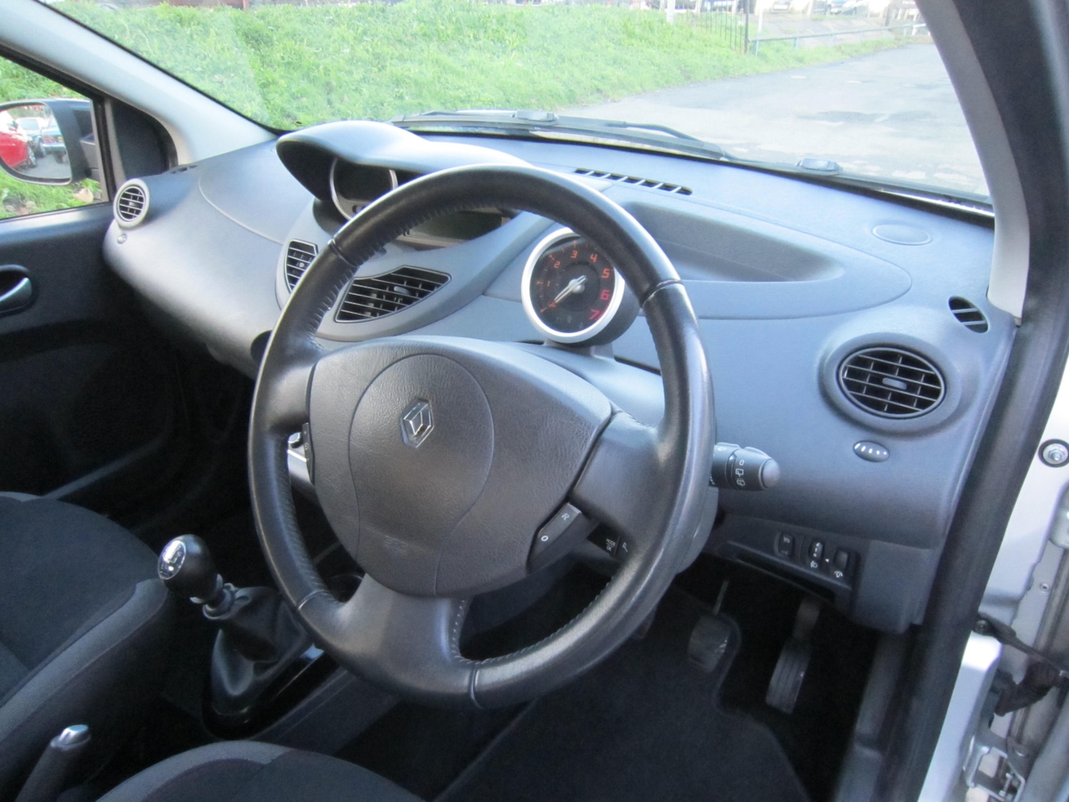 Used Renault Twingo 2013 for sale - 76652774: Photo 10