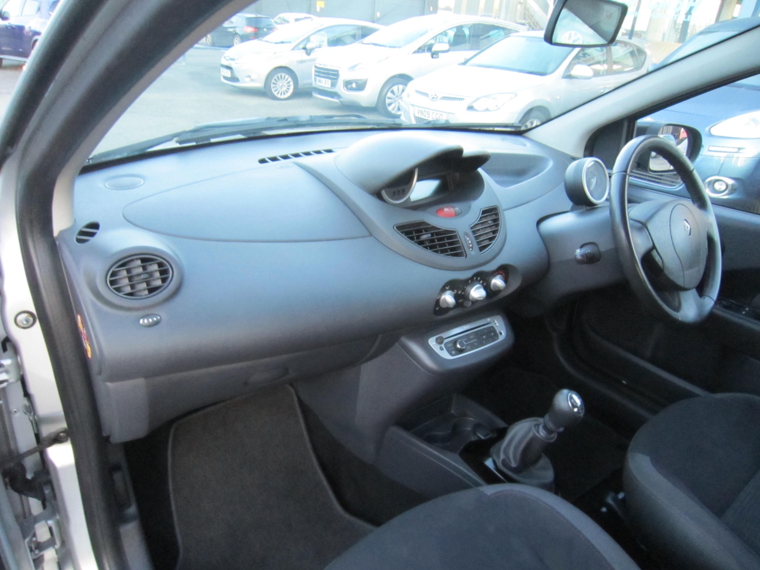 Used Renault Twingo 2013 for sale - 76652774: Photo 21