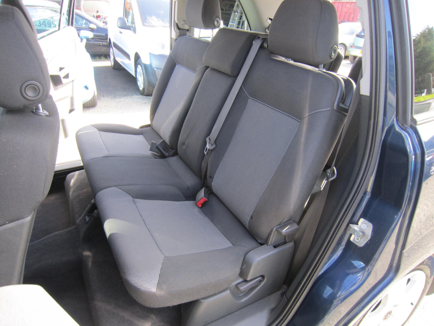 Used Vauxhall Zafira 2010 for sale - 77889152: Photo 25