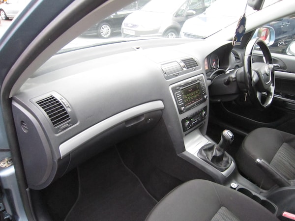 Used Skoda Octavia 2011 for sale - 76197403: Photo 18