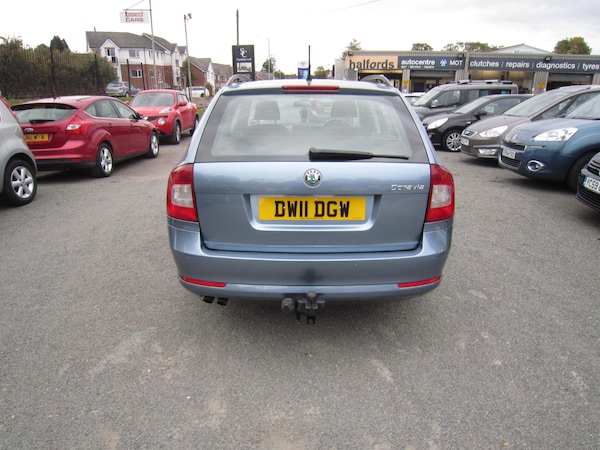 Used Skoda Octavia 2011 for sale - 76197403: Photo 7