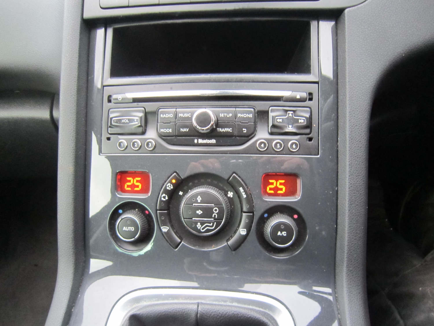 Used Peugeot 5008 2014 for sale - 77186411: Photo 12