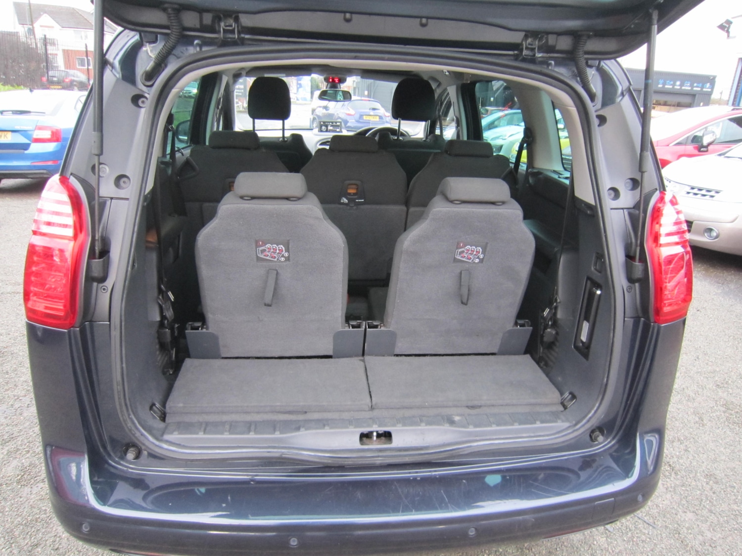 Used Peugeot 5008 2014 for sale - 77186411: Photo 26