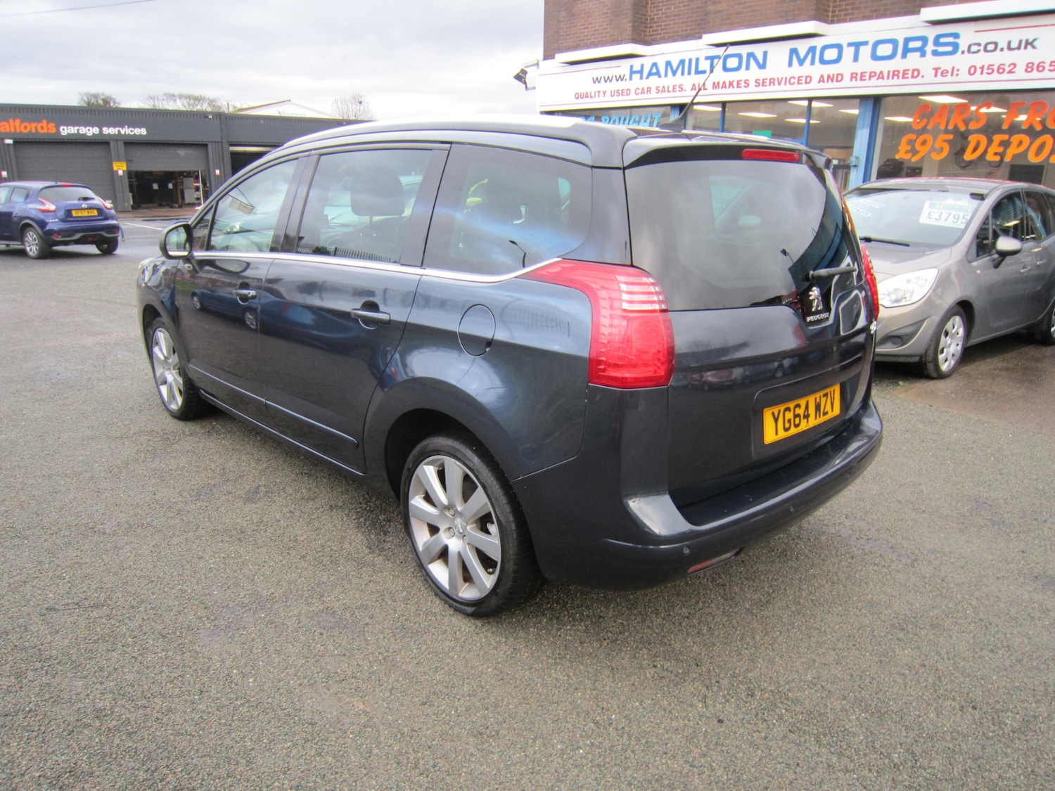 Used Peugeot 5008 2014 for sale - 77186411: Photo 6