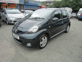 Used Toyota AYGO 2011 for sale - 78929419: Photo