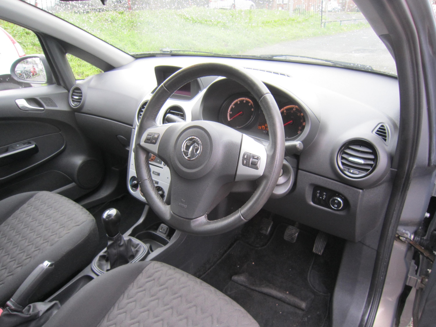 Used Vauxhall Corsa 2013 for sale - 77616811: Photo 10