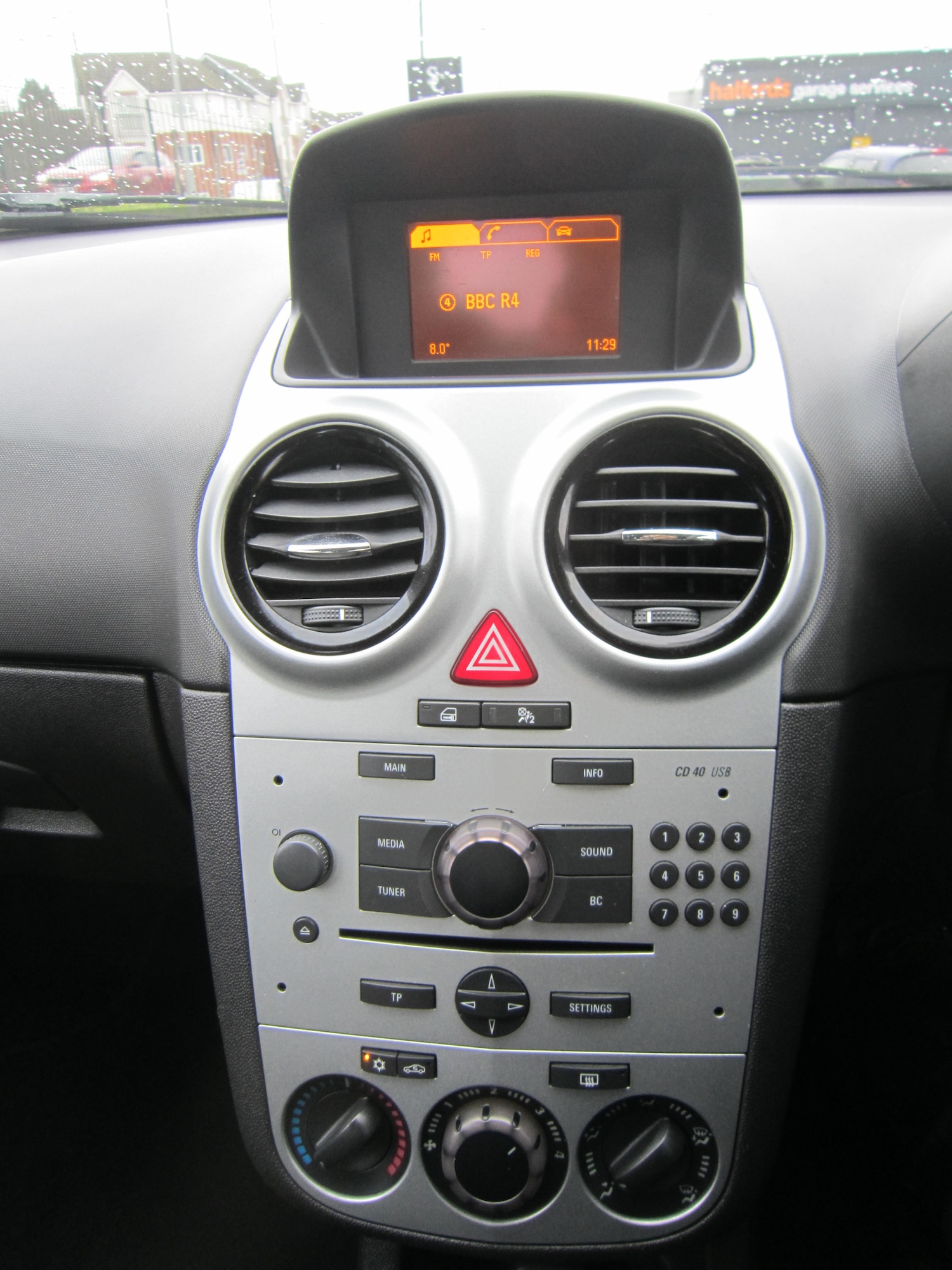 Used Vauxhall Corsa 2013 for sale - 77616811: Photo 12