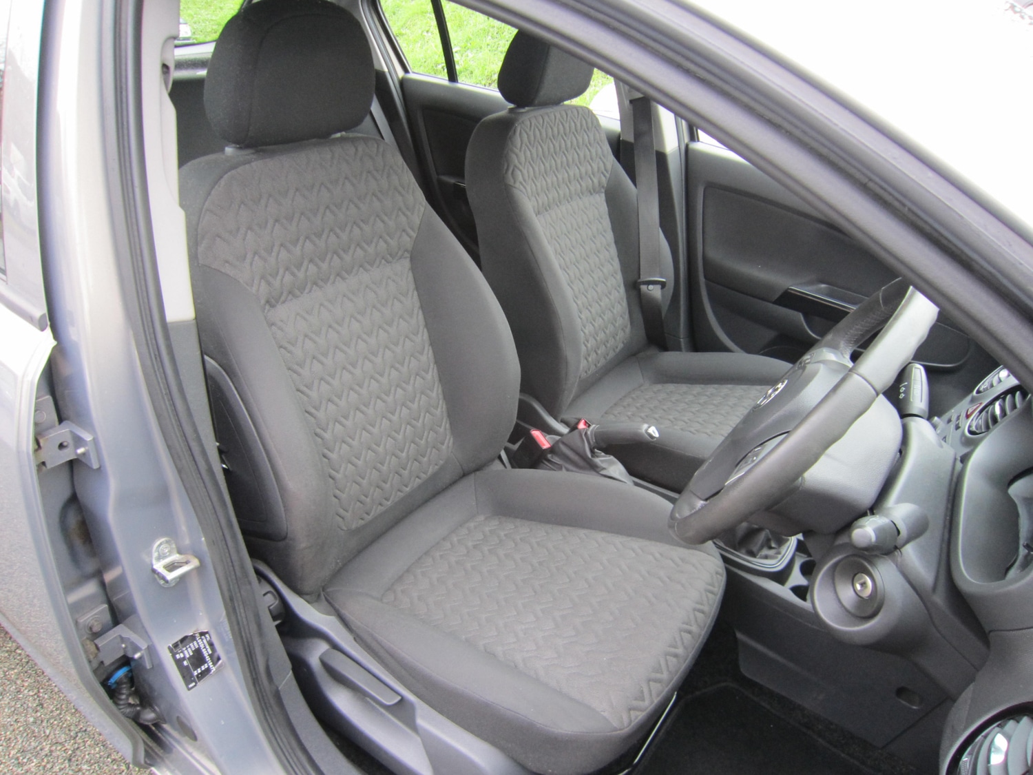 Used Vauxhall Corsa 2013 for sale - 77616811: Photo 18