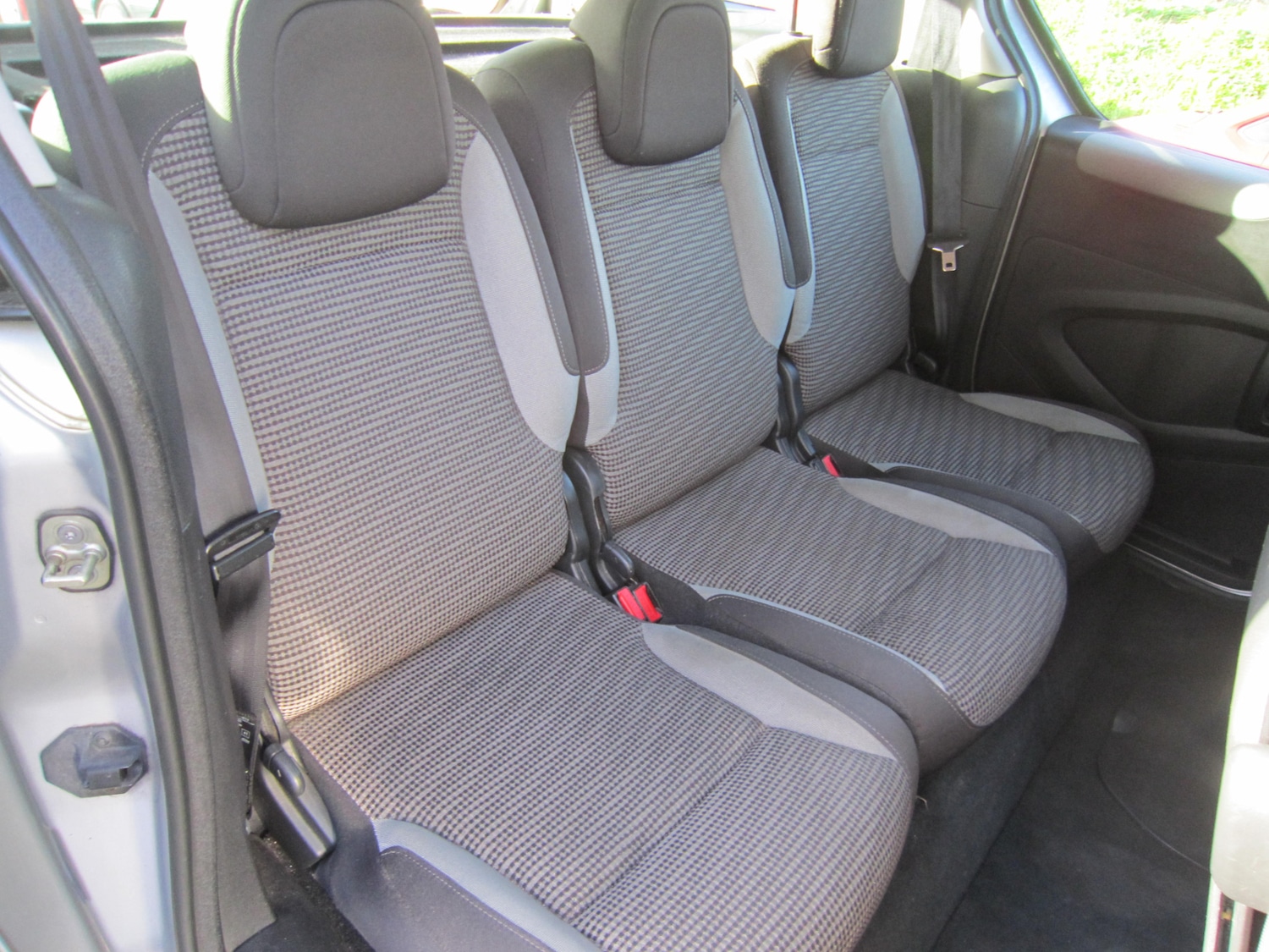 Used Peugeot Partner Tepee 2012 for sale - 76722517: Photo 16