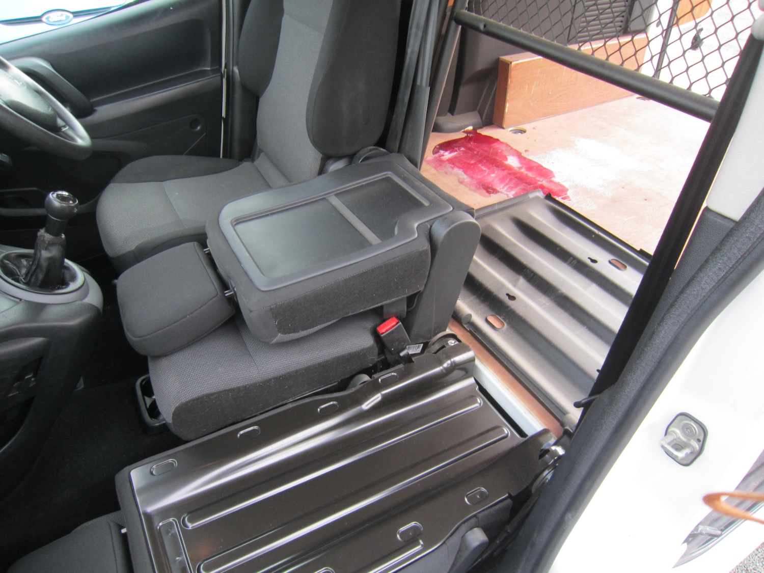 Used Peugeot Partner 2018 for sale - 77815163: Photo 21