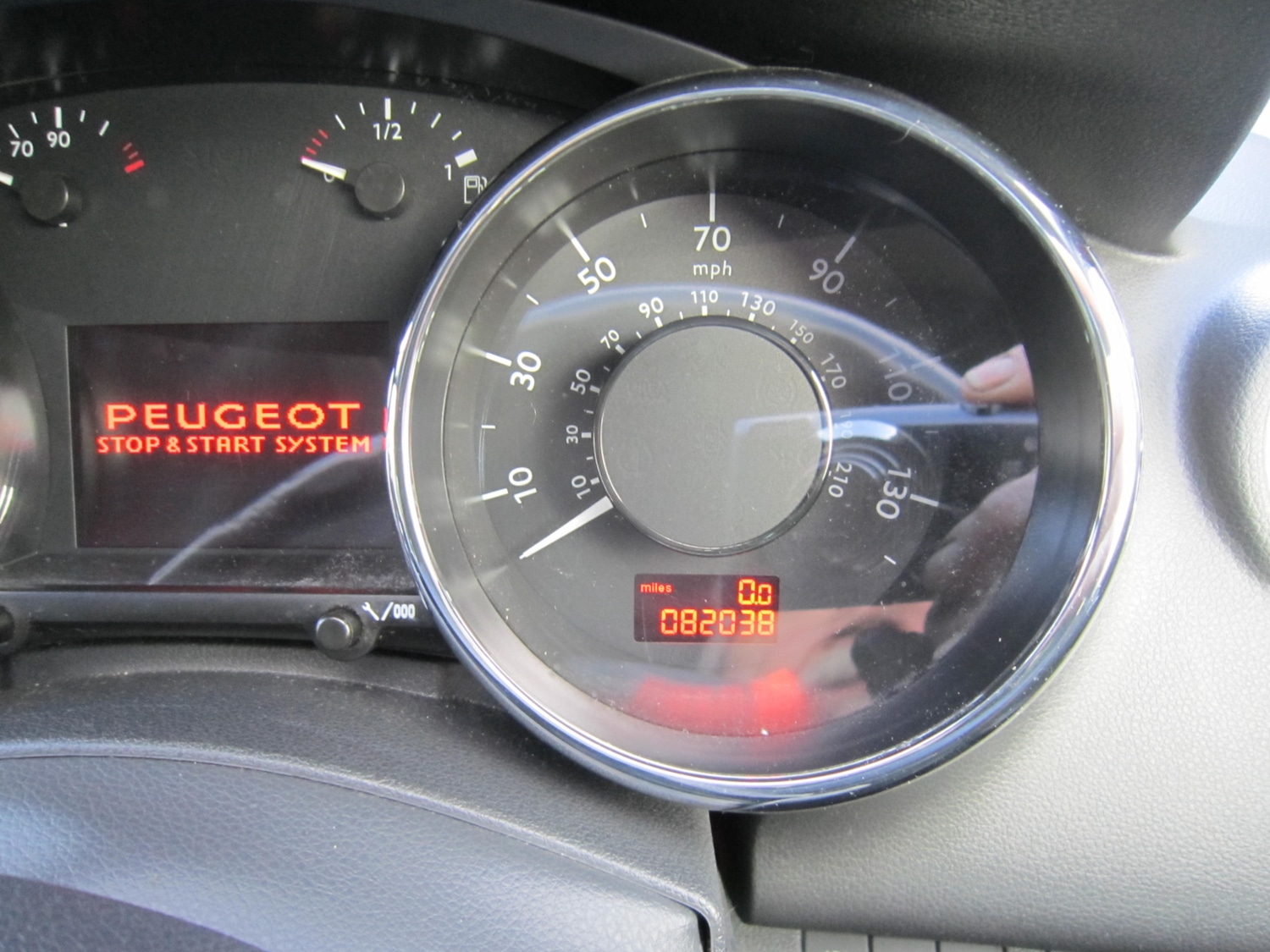 Used Peugeot 3008 2015 for sale - 76682384: Photo 11