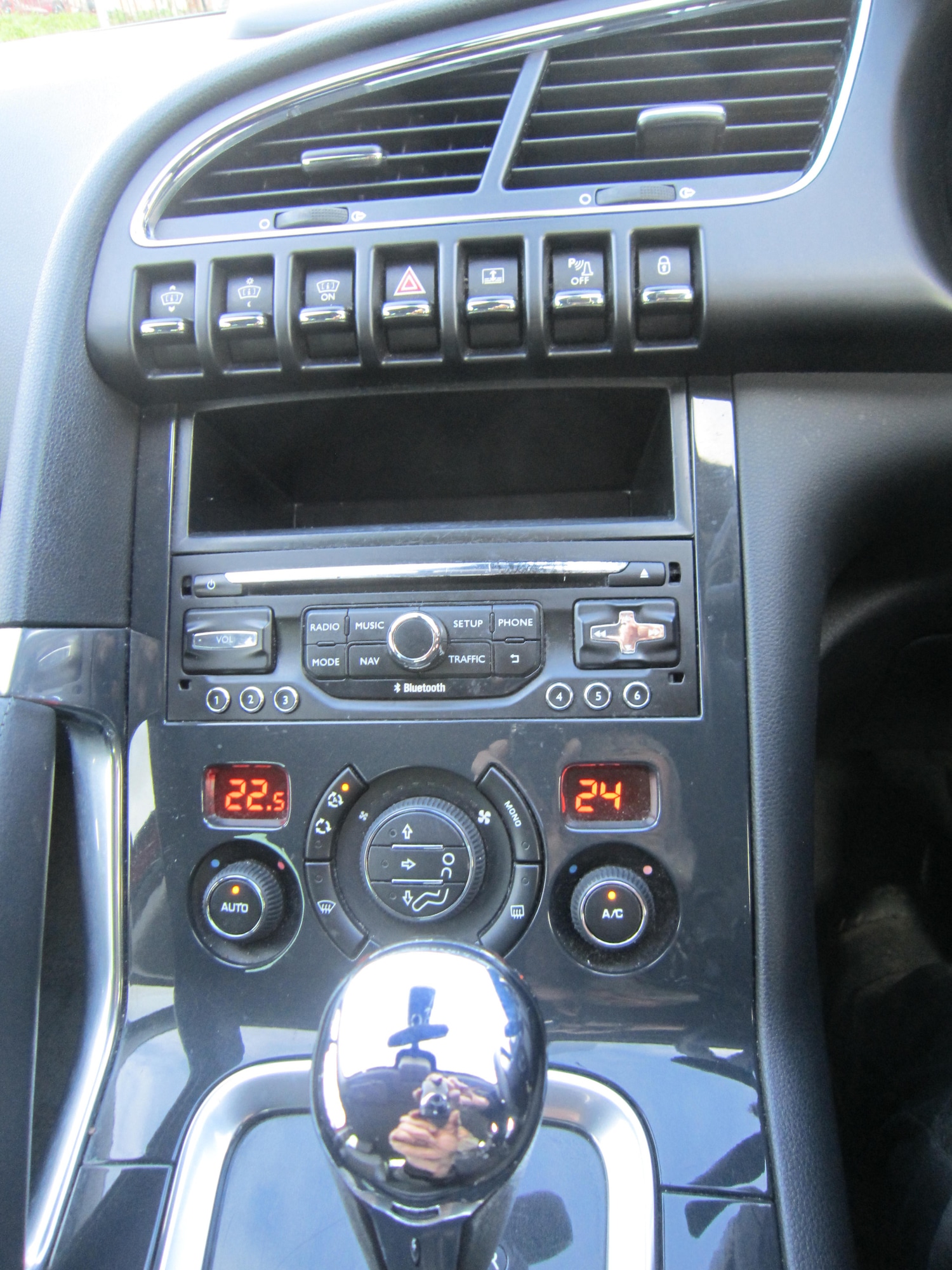 Used Peugeot 3008 2015 for sale - 76682384: Photo 13