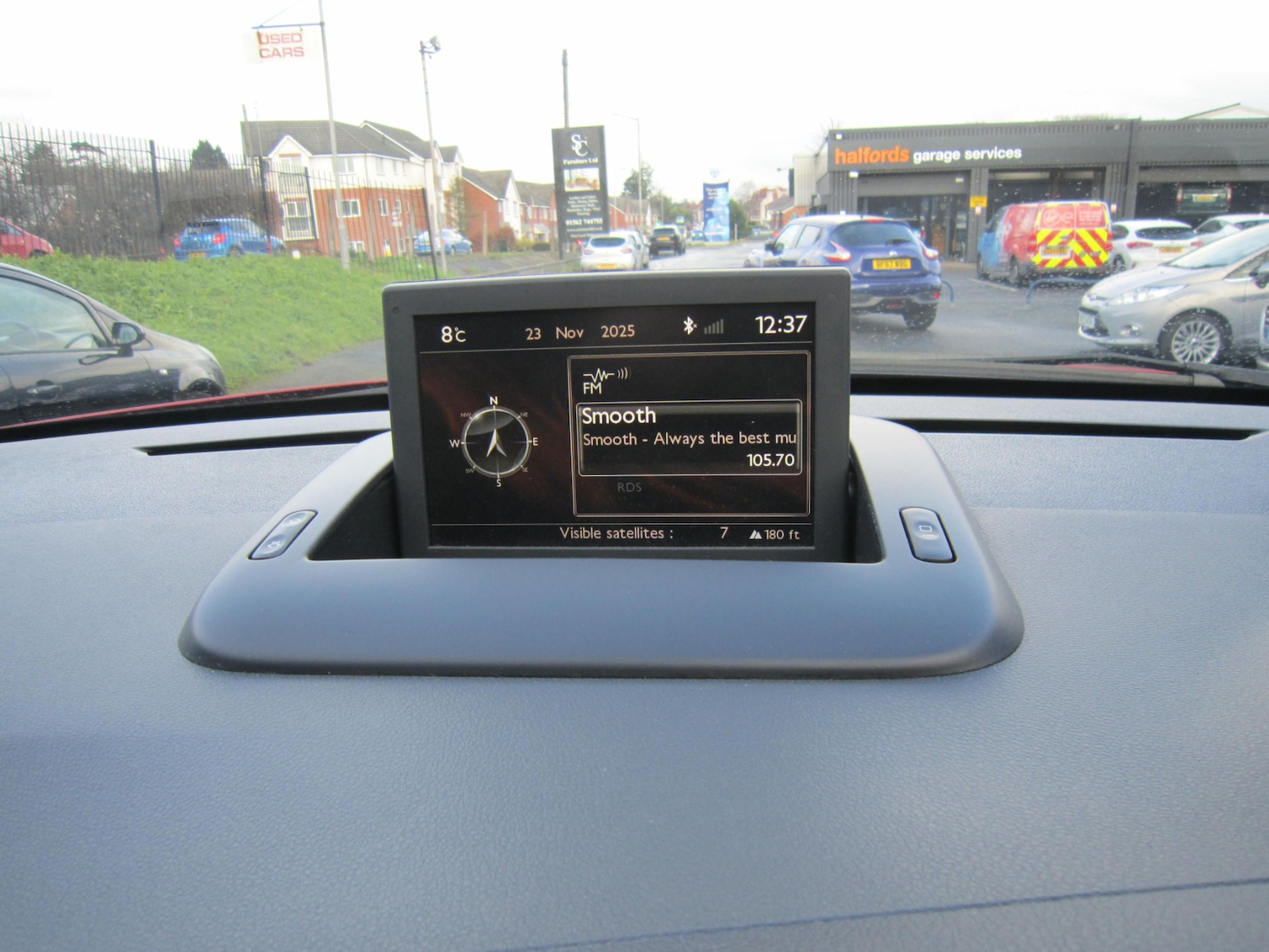 Used Peugeot 3008 2015 for sale - 76682384: Photo 15