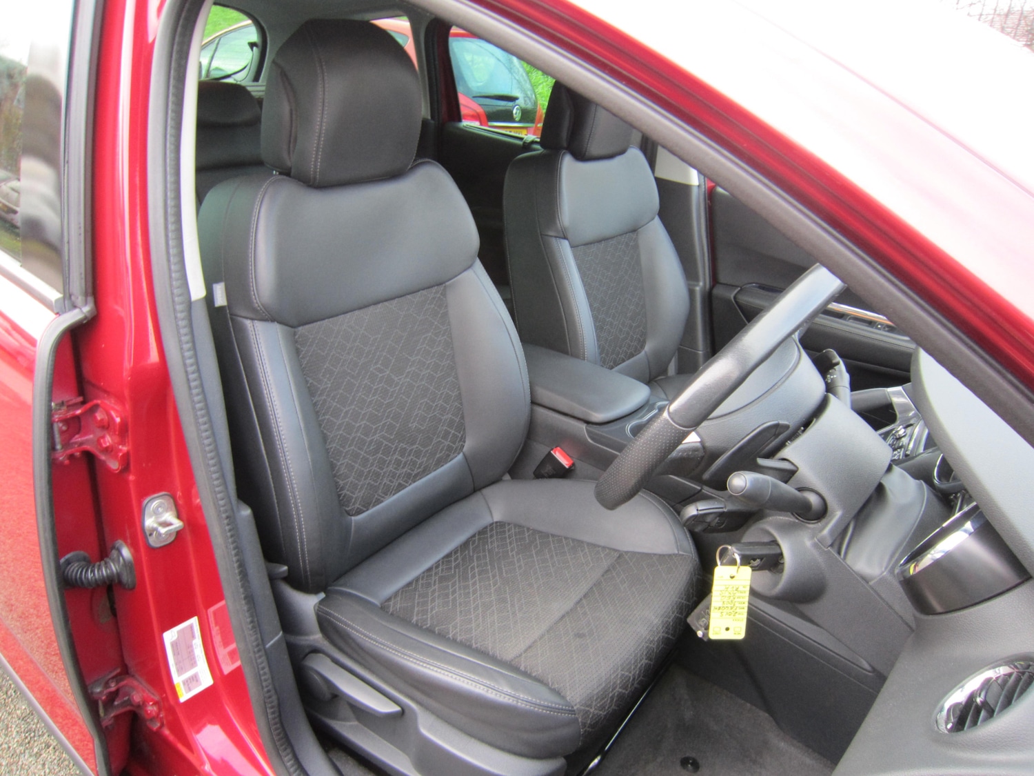 Used Peugeot 3008 2015 for sale - 76682384: Photo 21