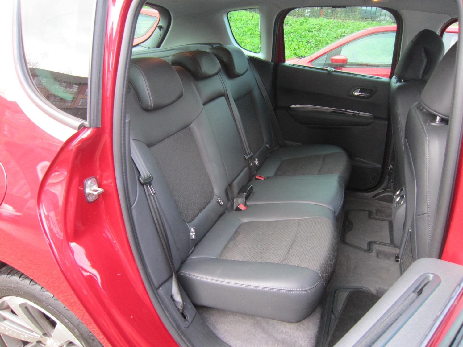 Used Peugeot 3008 2015 for sale - 76682384: Photo 23