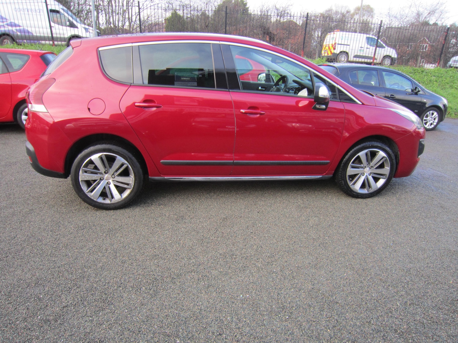 Used Peugeot 3008 2015 for sale - 76682384: Photo 9