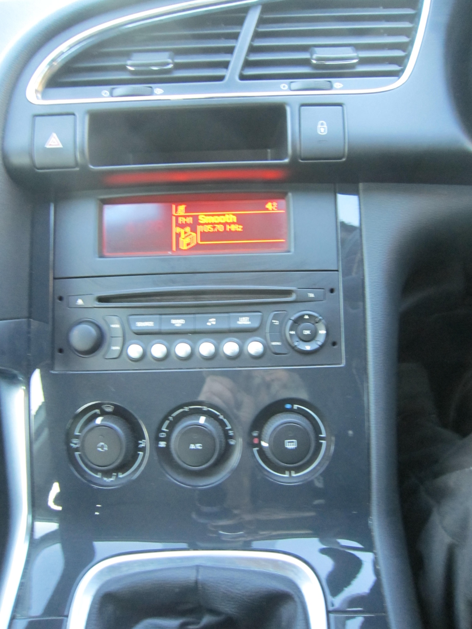 Used Peugeot 3008 2014 for sale - 76640094: Photo 12