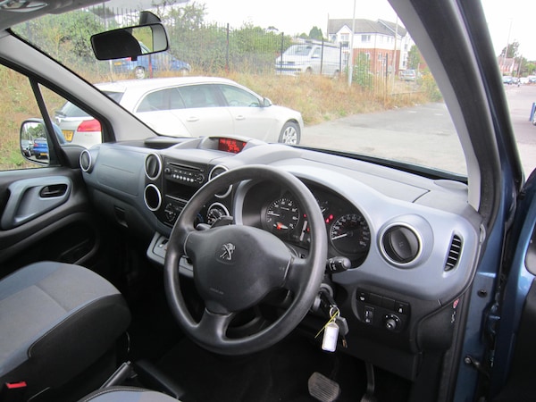 Used Peugeot Partner Tepee 2014 for sale - 75764435: Photo 10