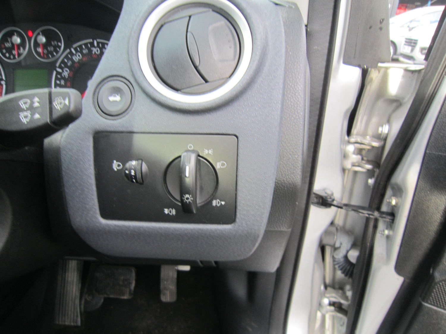 Used Ford Fusion 2007 for sale - 76845929: Photo 14