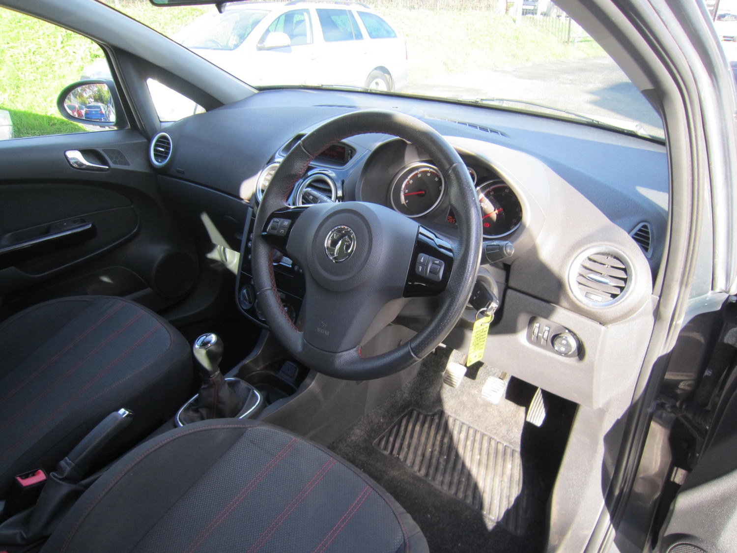 Used Vauxhall Corsa 2014 for sale - 76363344: Photo 12
