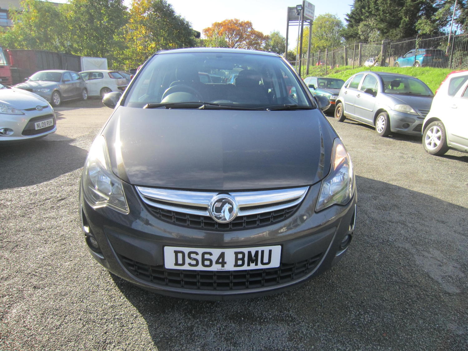 Used Vauxhall Corsa 2014 for sale - 76363344: Photo 2