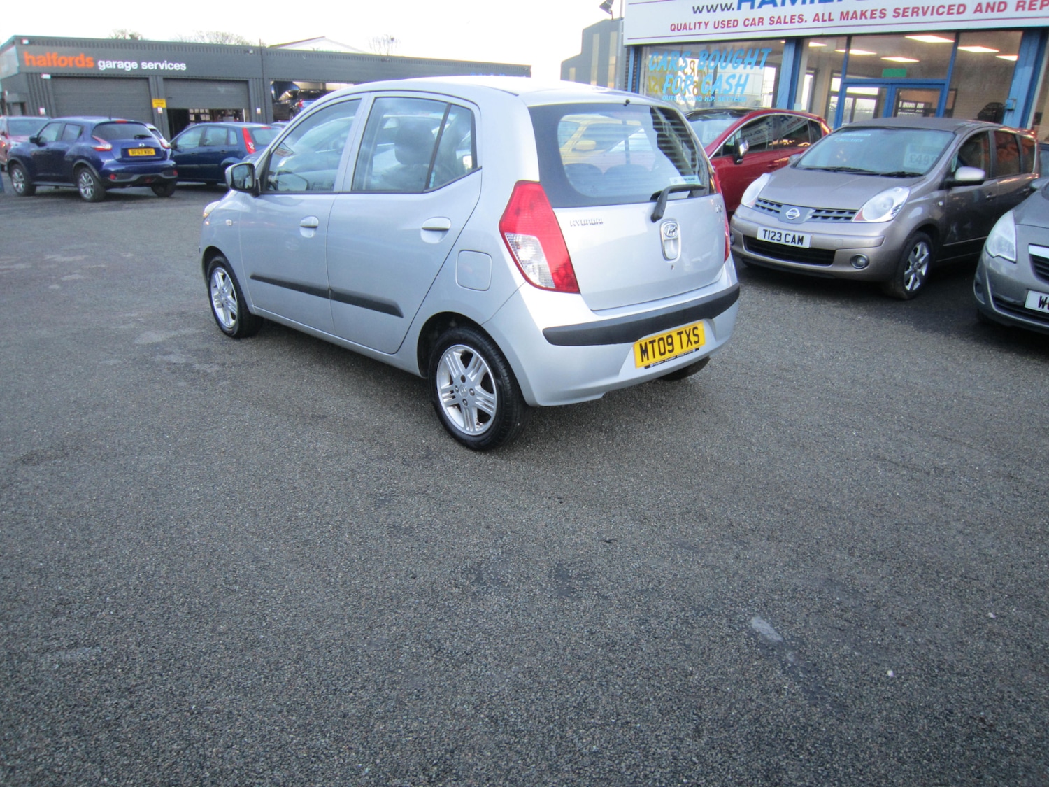 Used Hyundai i10 2009 for sale - 77225374: Photo 6