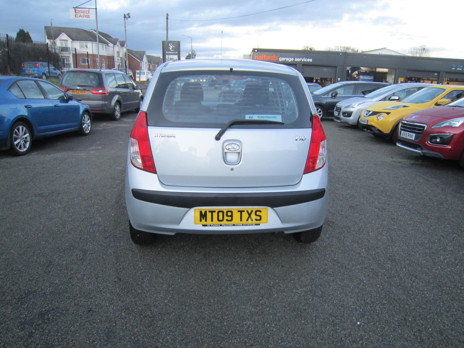 Used Hyundai i10 2009 for sale - 77225374: Photo 7