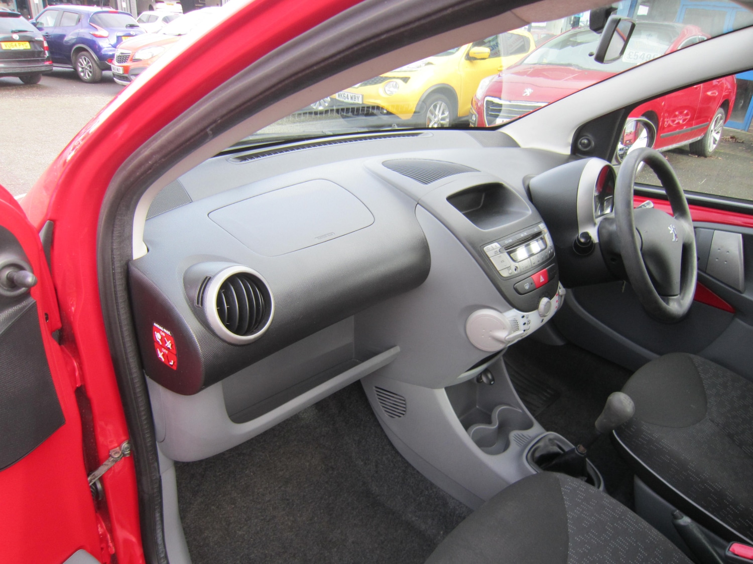 Used Peugeot 107 2011 for sale - 77432666: Photo 15