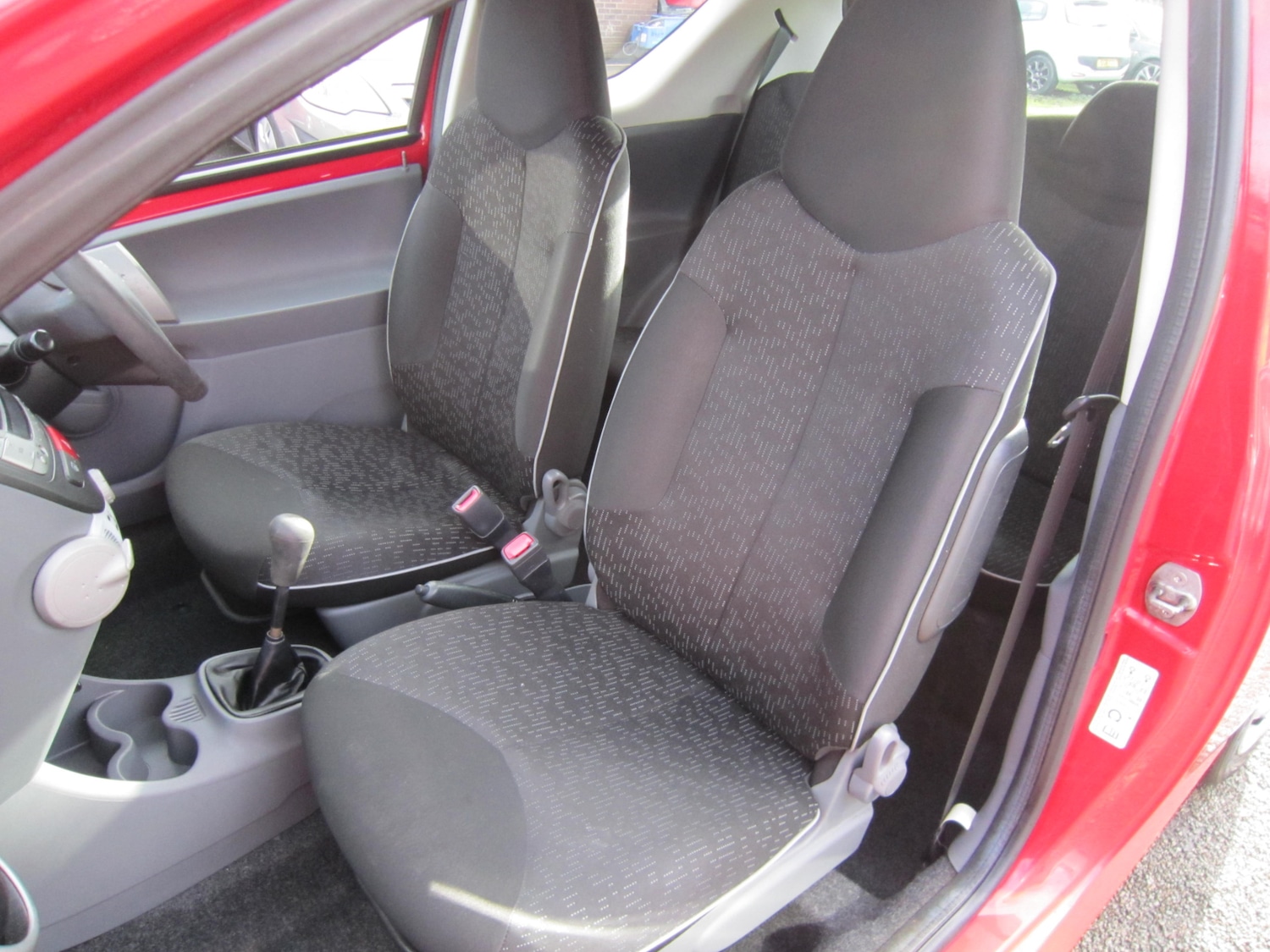 Used Peugeot 107 2011 for sale - 77432666: Photo 16