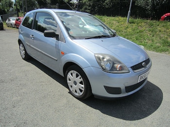 Used Ford Fiesta 2006 for sale - 79082447: Photo