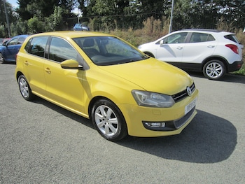 2011 (11)
