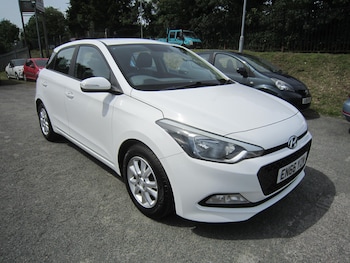 Used Hyundai i20 2016 for sale - 78903791: Photo