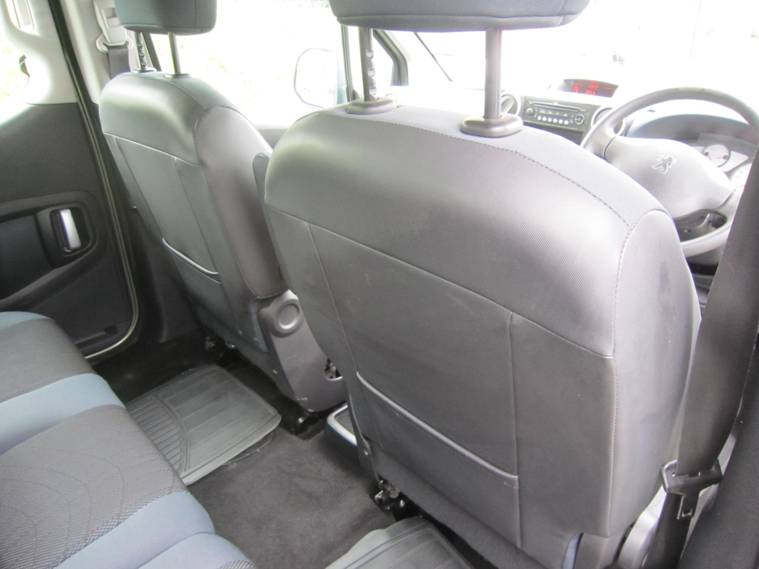 Used Peugeot Partner Tepee 2009 for sale - 78199449: Photo 14