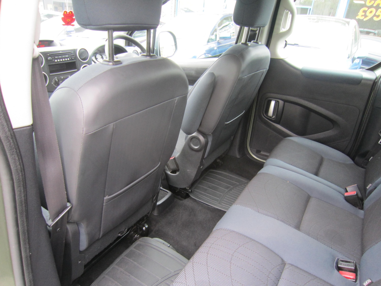 Used Peugeot Partner Tepee 2009 for sale - 78199449: Photo 18