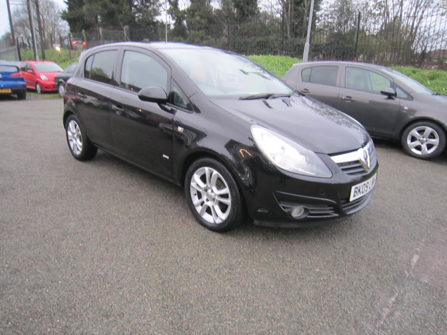Used Vauxhall Corsa 2009 for sale - 76589943: Photo 1