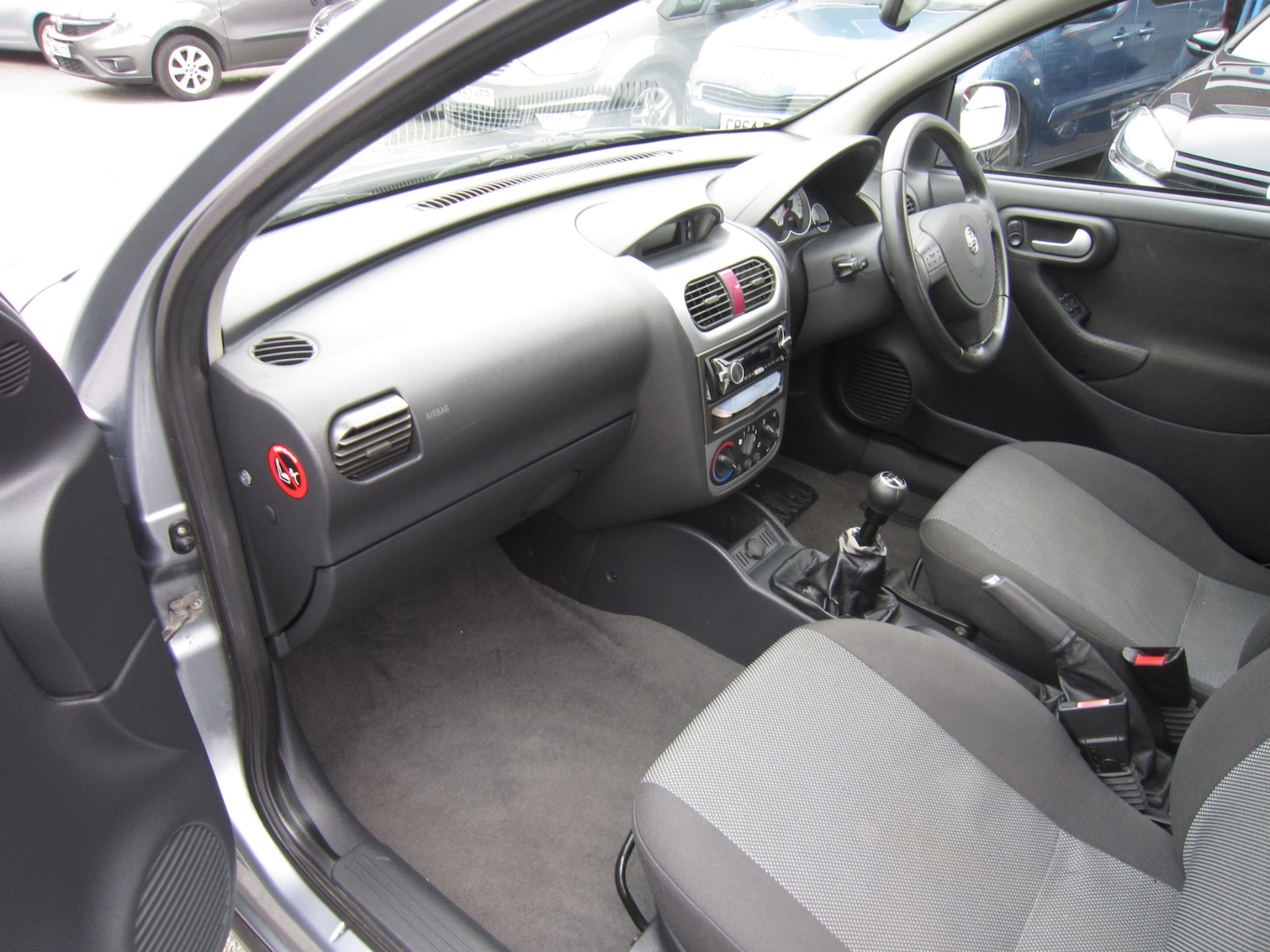Used Vauxhall Corsa 2006 for sale - 76220532: Photo 17