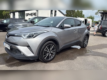 Used Toyota C-HR 2017 for sale - 78533779: Photo