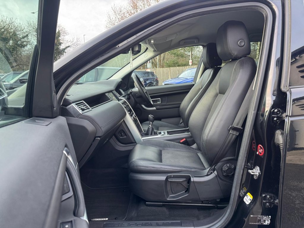 Used Land Rover Discovery Sport 2015 for sale - 77355821: Photo 11