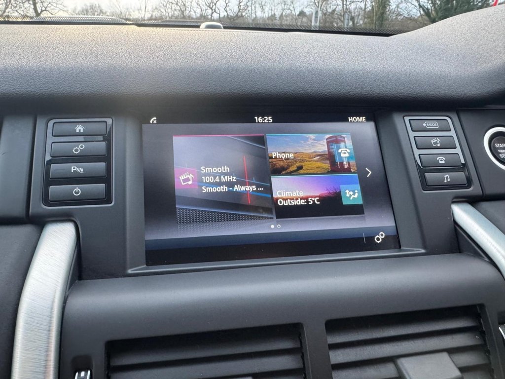 Used Land Rover Discovery Sport 2015 for sale - 77355821: Photo 21