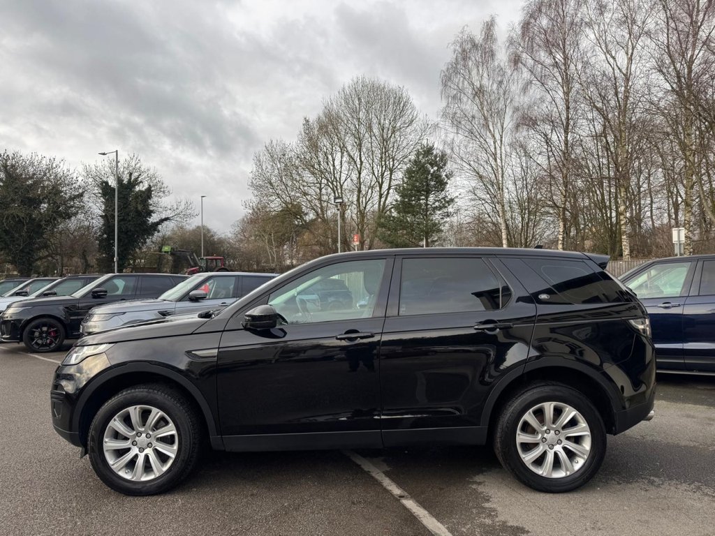 Used Land Rover Discovery Sport 2015 for sale - 77355821: Photo 4