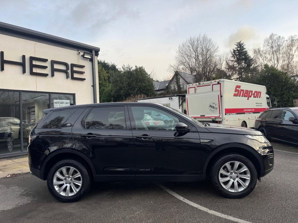 Used Land Rover Discovery Sport 2015 for sale - 77355821: Photo 8